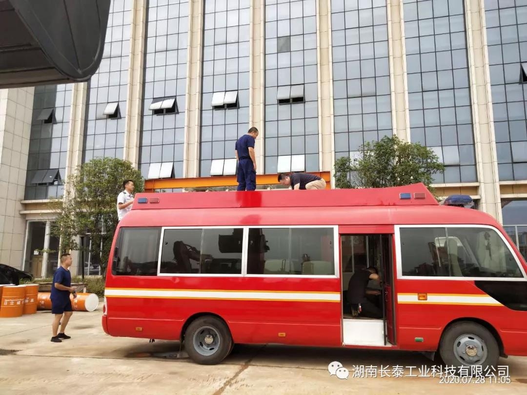 乐动网页版｜湖南株洲通信前导车改装完成